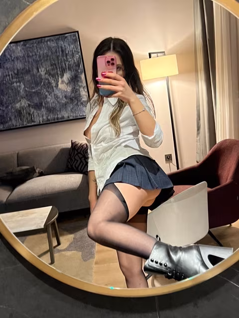 MİA 🍼